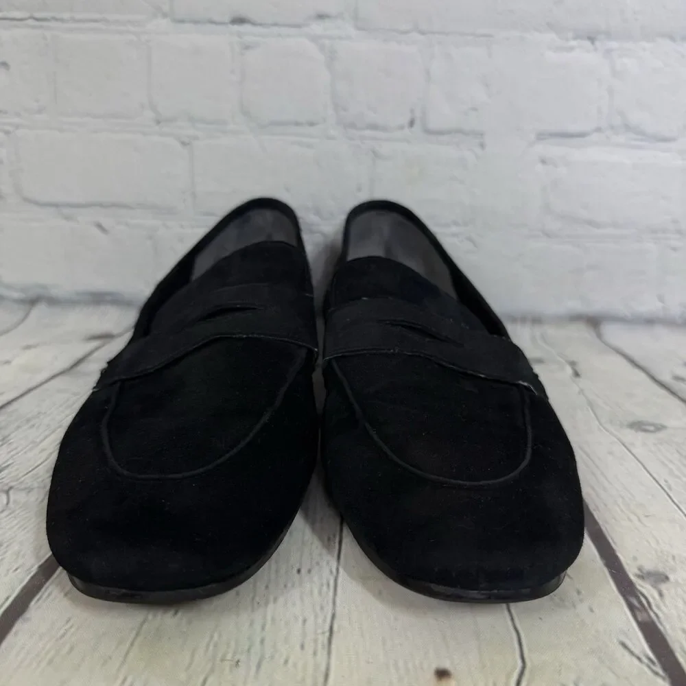 Marc Fisher Womens 9.5 Black Suede Penny Loafers Leather Slip On Flats Preppy